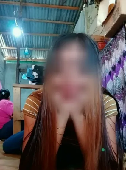 Alina, 28