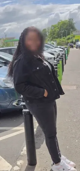 Emilia, 33