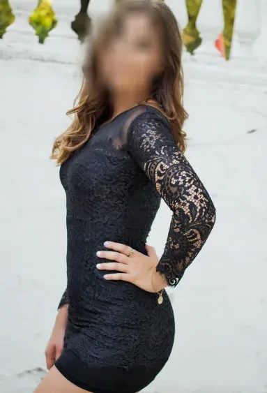 Greta, 28