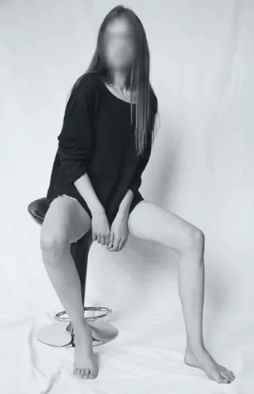 Helena, 28
