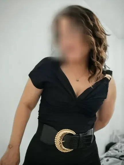 Jasmin, 38