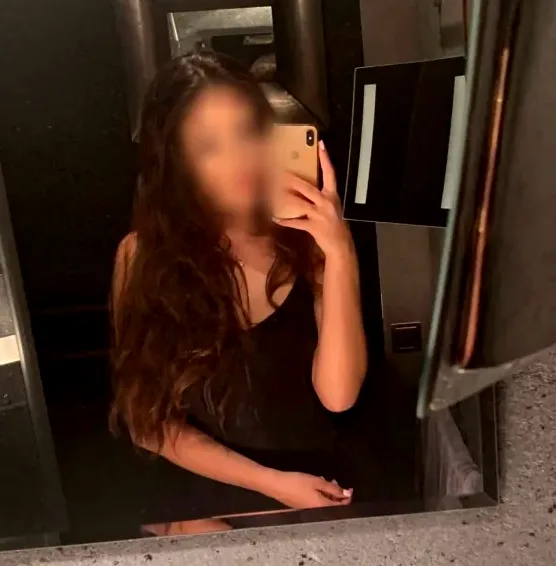 Johanna, 24