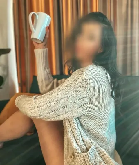 Leonie, 39