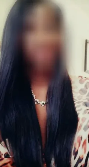 Renate, 39