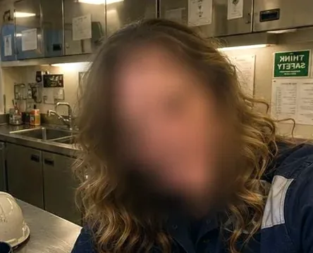 Tanja, 39