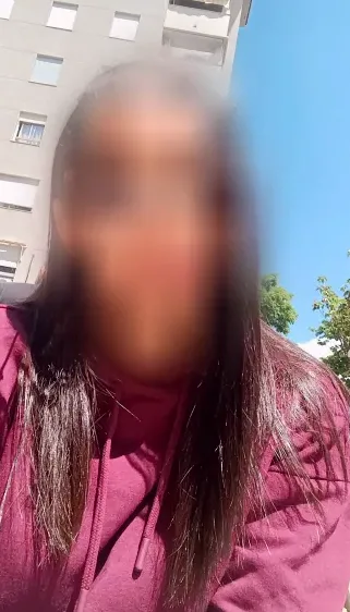 Vanessa, 36